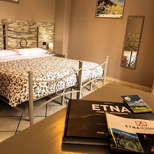 Bed & Breakfast Sotto Il Vulcano Nicolosi